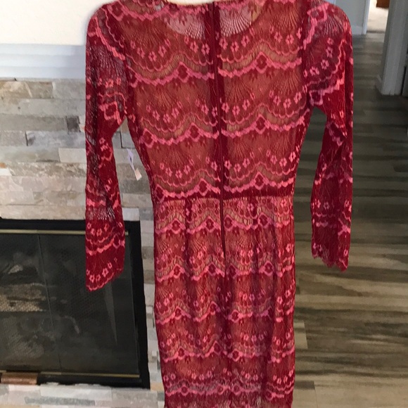 ❤️CHARLOTTE RUSSE DARK RED LACEY DRESS SZ XS EXCELLENT CONDITION! NEW WITH TAGS - Picture 7 of 8